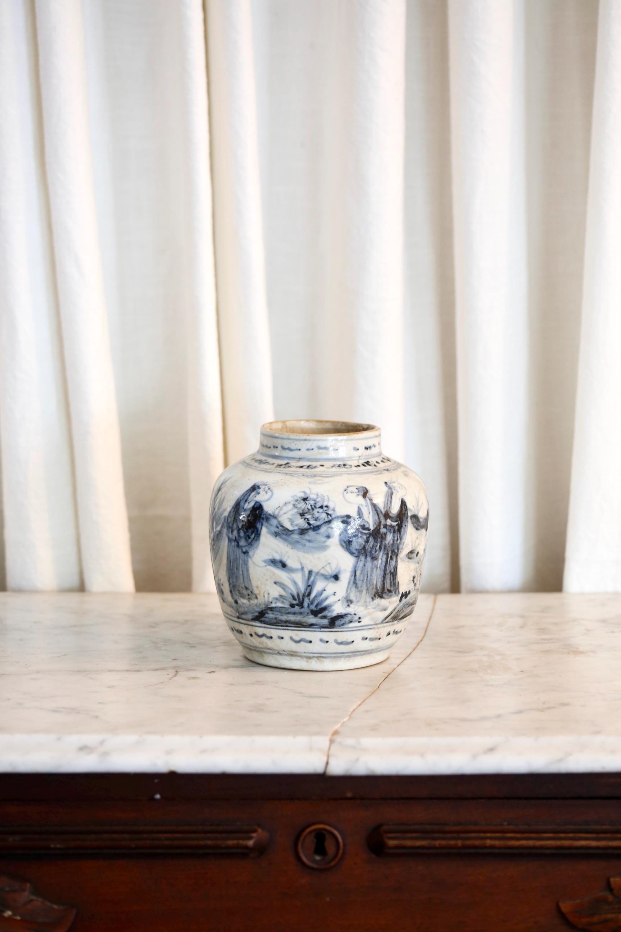 Hand Painted Chinese Porcelain Ginger Jar